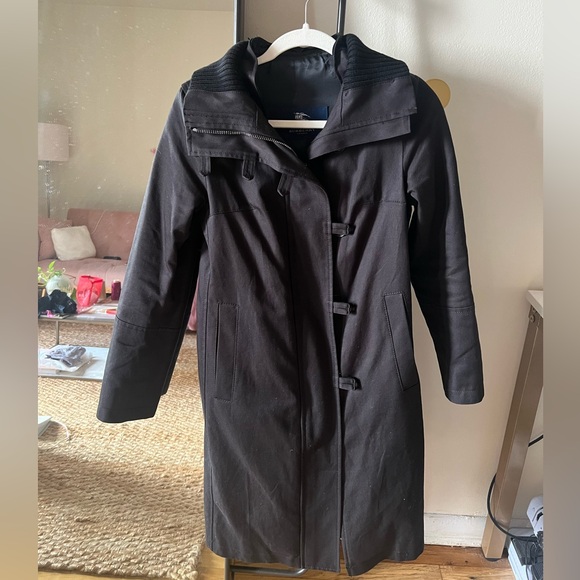 Burberry London parka!! 🖤 - Picture 1 of 4